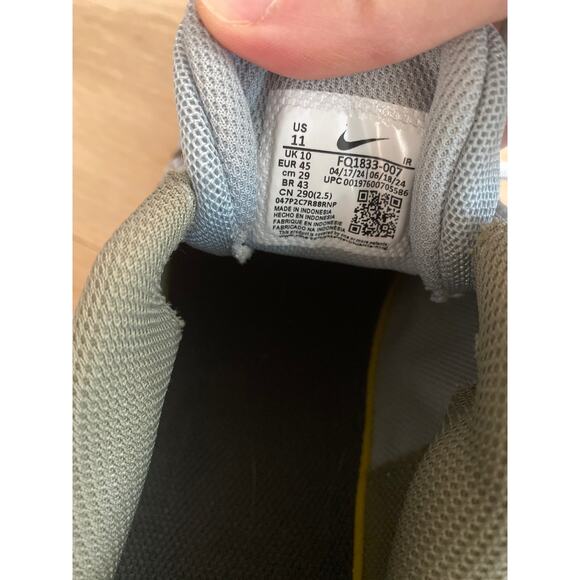 Nike Air max sneakers men’s size 11 light blue mesh performance active running - Picture 6 of 7